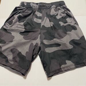 All in Motion Men’s gray Camo stretch jersey athletic lounge shorts Small
